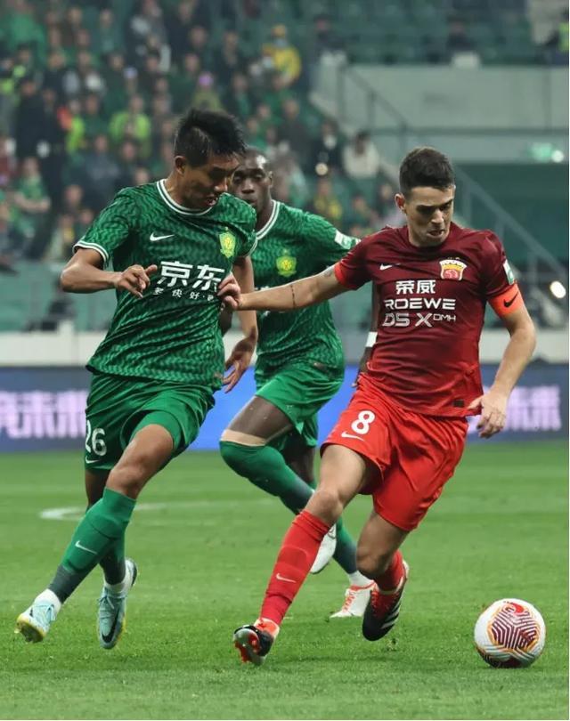 包含外援表现抢眼，球队实现五连胜的词条
