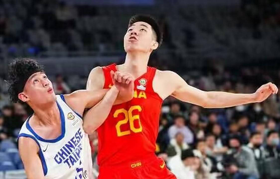 关于郑州男篮连胜,锋线球员发挥出色,取得重要胜利的信息 关于郑州男篮连胜,锋线球员发挥出色,取得重要胜利的信息
