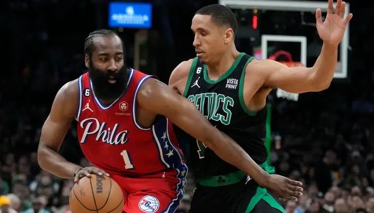 南韩男篮碾压凯尔特人，西蒙斯送出助攻的简单介绍