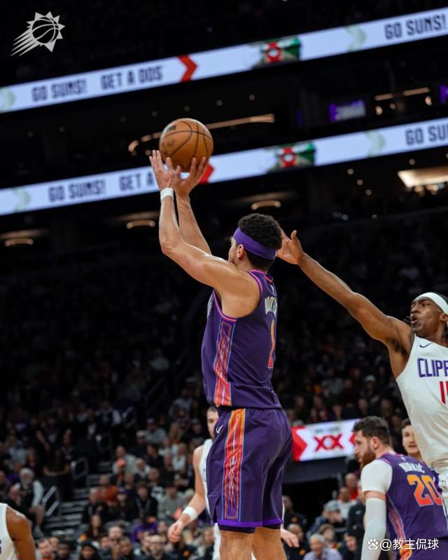 关于快船碾压吉林队,克莱高光表现的信息 关于快船碾压吉林队,克莱高光表现的信息