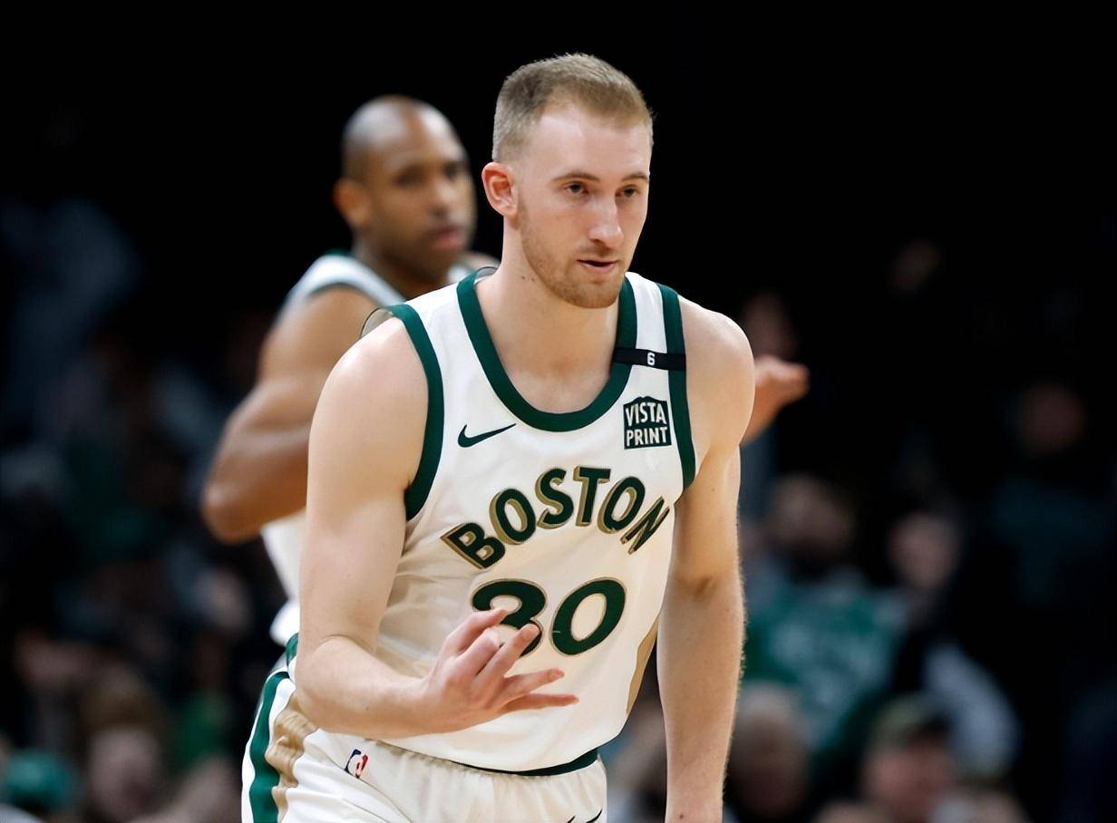 包含爵士完胜独行侠,塔图姆惊艳四座的词条 包含爵士完胜独行侠,塔图姆惊艳四座的词条